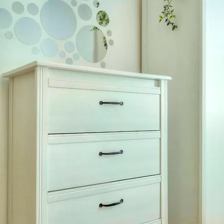 Spacious Apartment, Large Yard, Near Pmic1-1 * Sliema