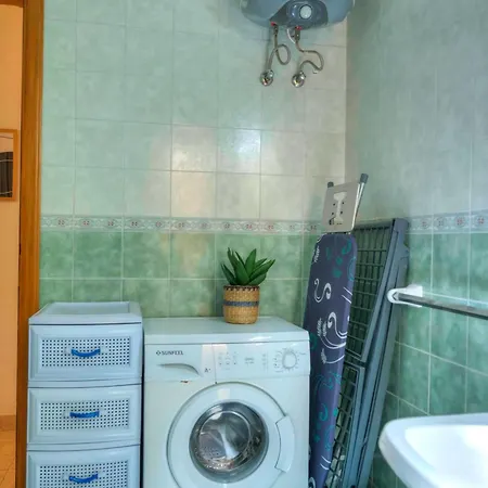 Spacious Apartment, Large Yard, Near Pmic1-1 * Sliema